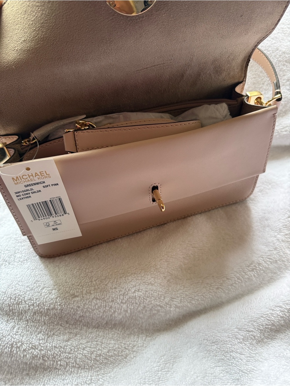 Michael Michael Kors - Picture 3 of 3